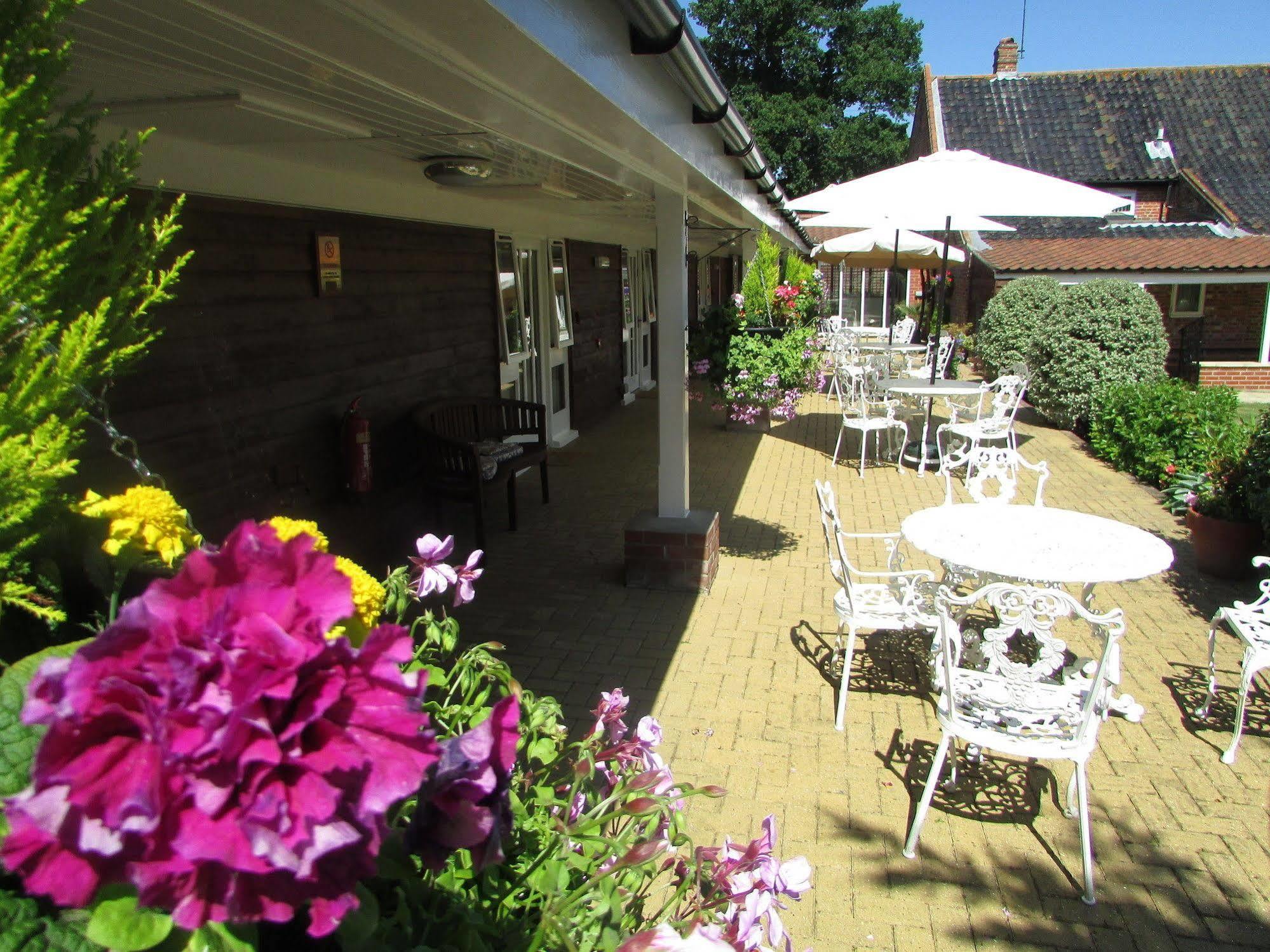 Decoy Barn Fritton Bed & Breakfast Exterior foto